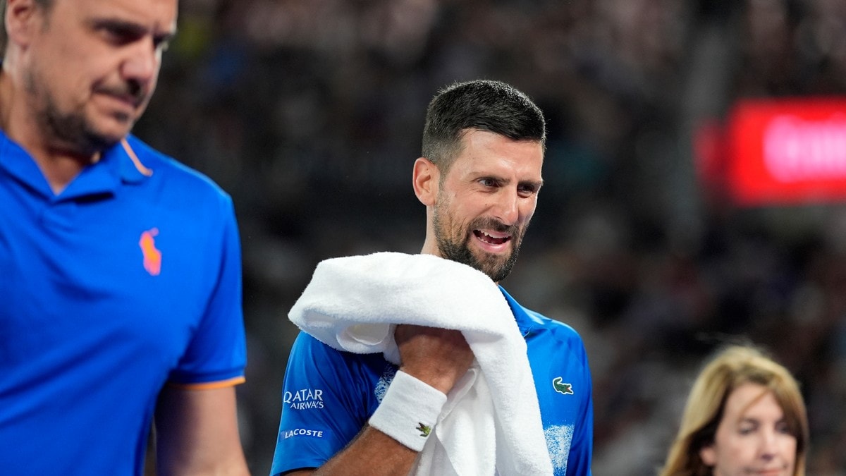 Novak Djokovic overvant skadetrøbbel i dramatisk storkamp – tok seg til semifinale i Australian Open