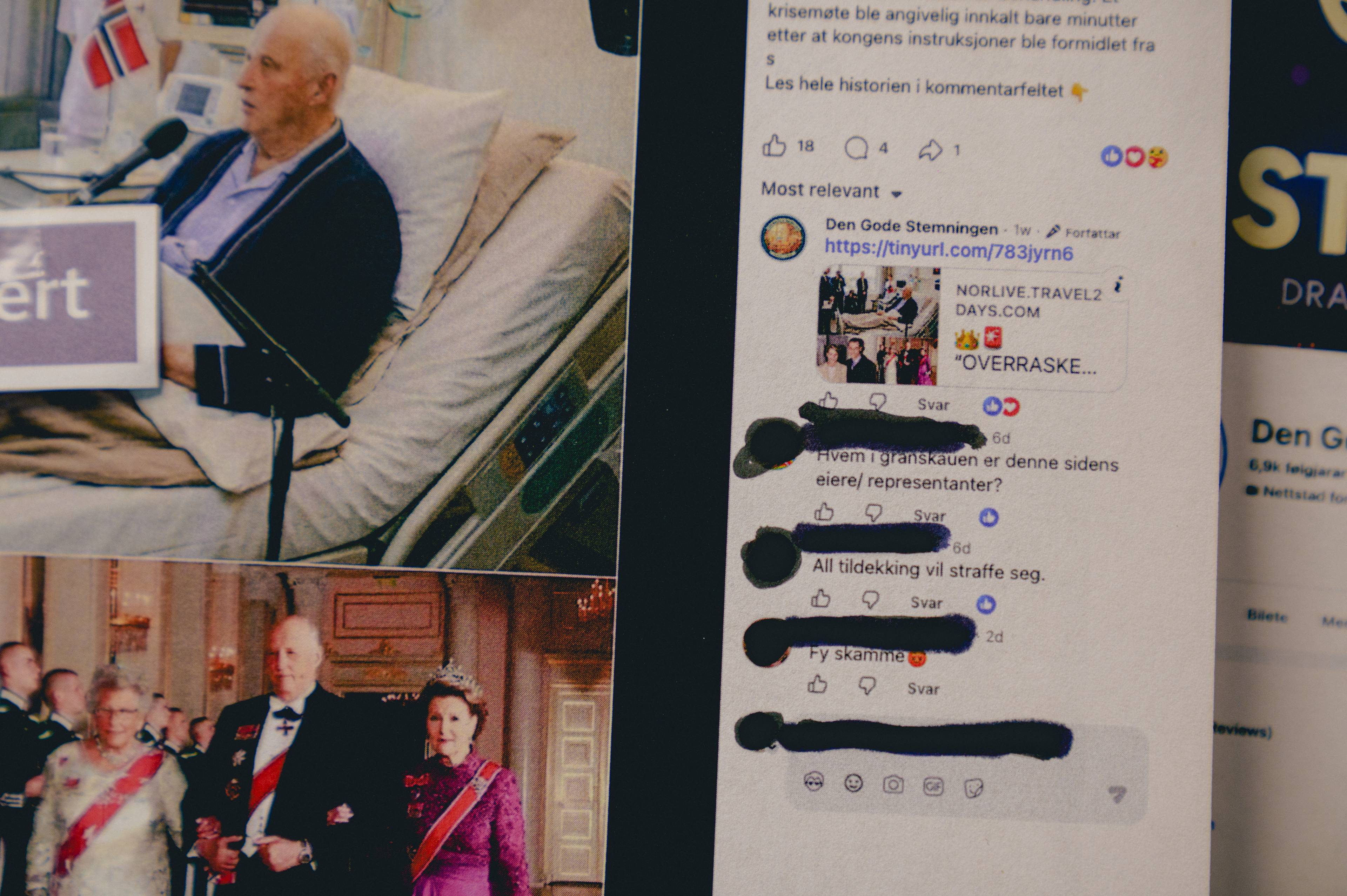 En tavle med utskrifter av innlegg publisert på Facebook. Lapper med "KI-generert" er teipet over flere av bildene som ser ut til å vise kong Harald, kong Haakon, dronning Sonja, og dronning Mette-Marit sterkt preget i det som ser ut som ulike situasjoner