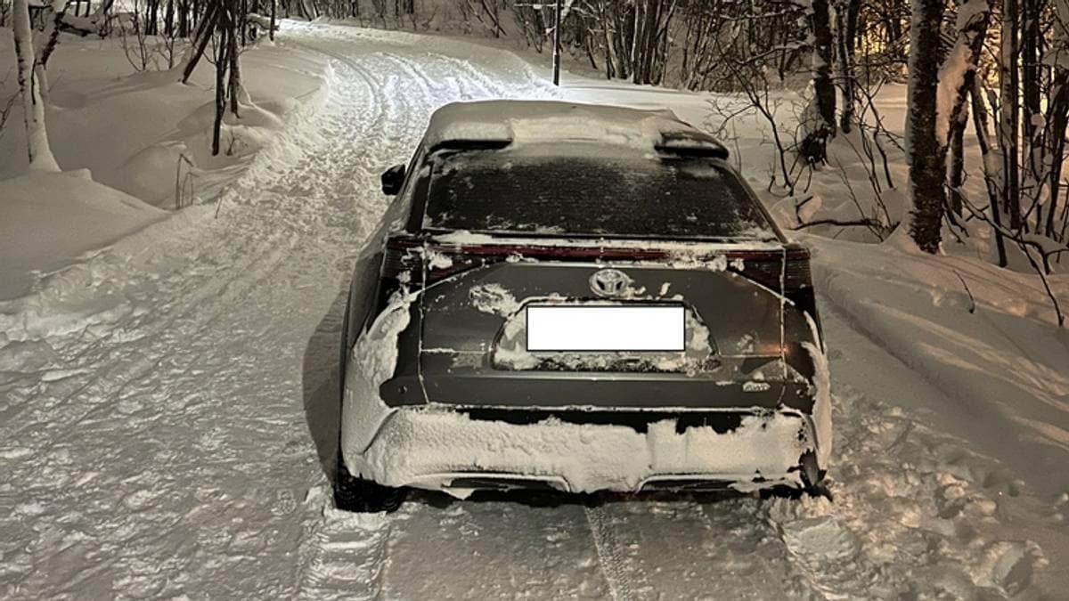 Turister kjørte seg fast i skiløype i Tromsø