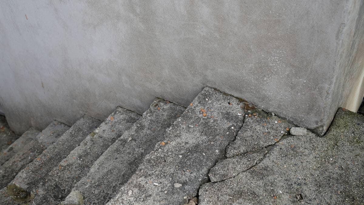 Tre personar sikta: Tok seg inn i hus og slo ektepar