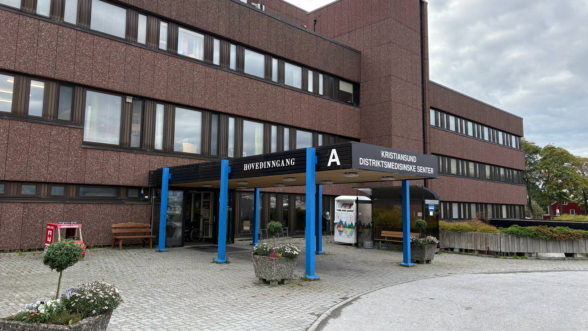 Distriktsmedisinsk senter i Kristiansund. Tidligere Kristiansund sjukehus/sykehus.