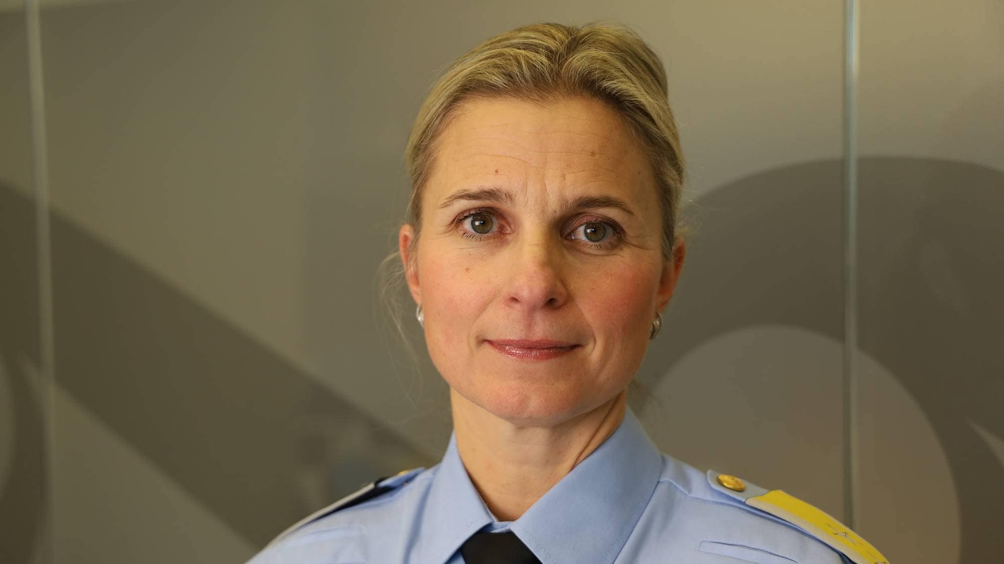 Portrett av Line Wilberg i uniform