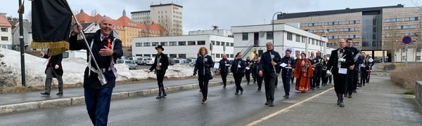 Tromsø Orkesterforenings Janitsjarkorps 17. mai 2020.