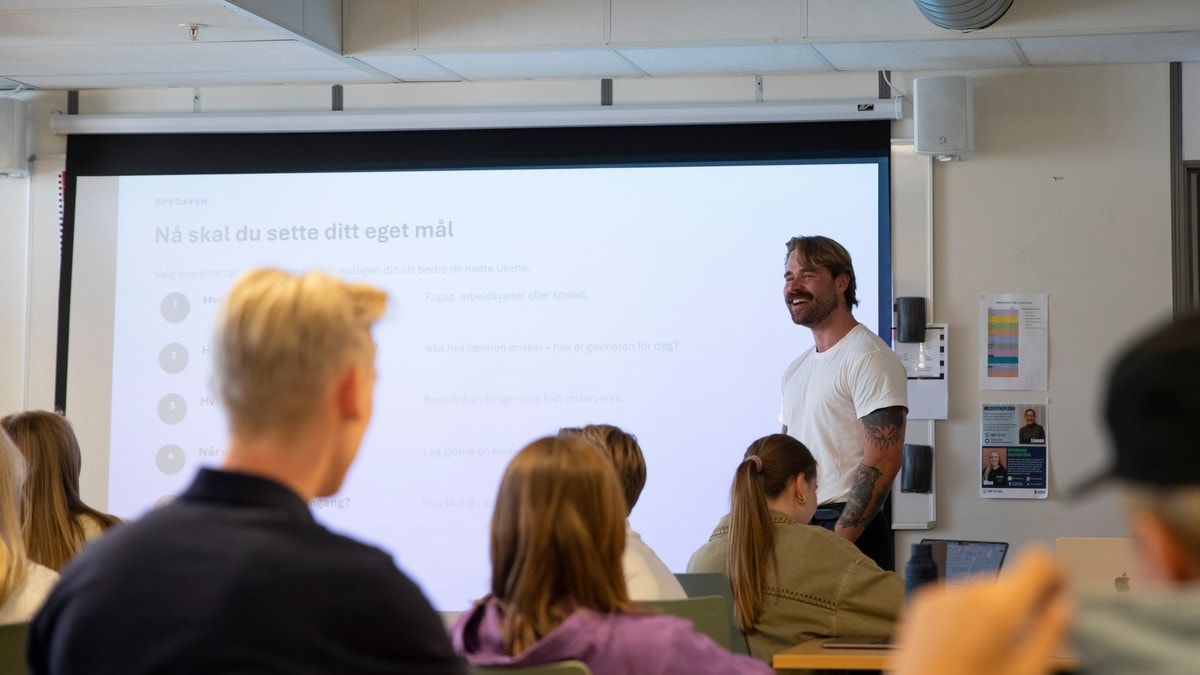 Privatskole må si nei til annenhver elev