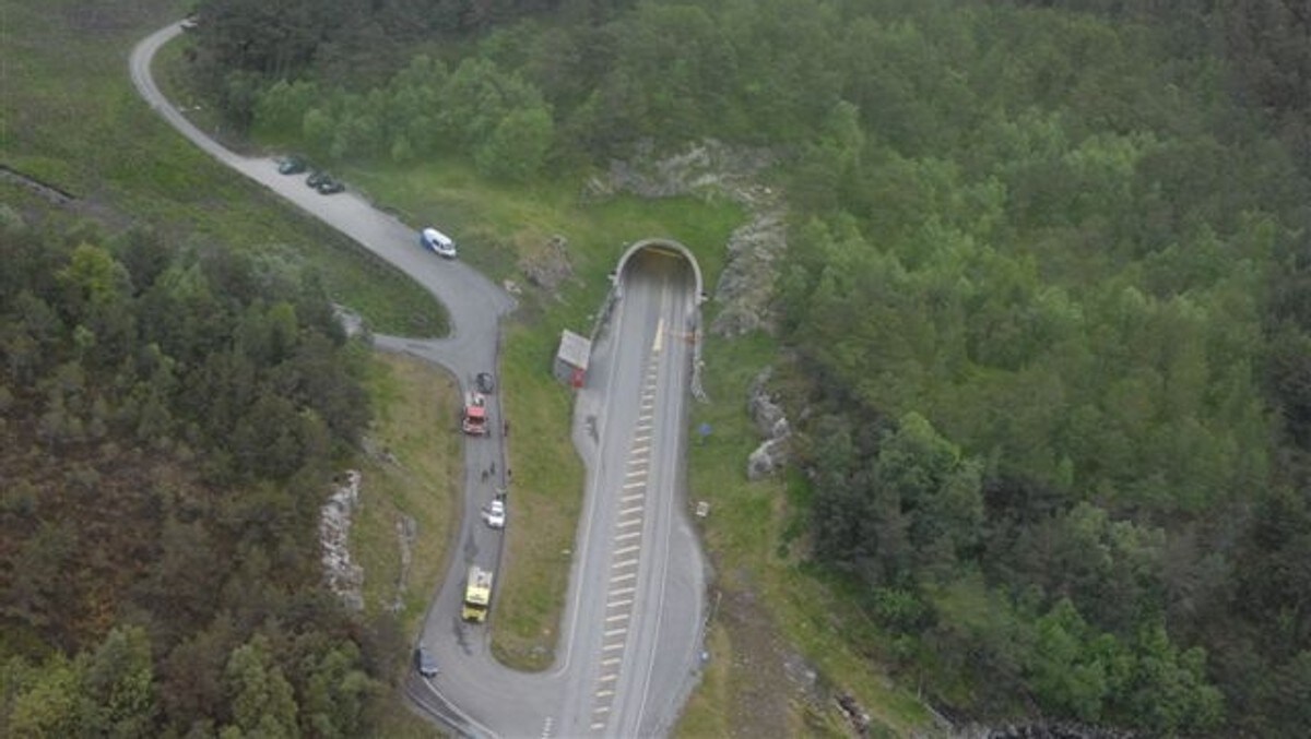 Motorhavari i Eiksundtunnelen NRK Møre og Romsdal Lokale nyheter