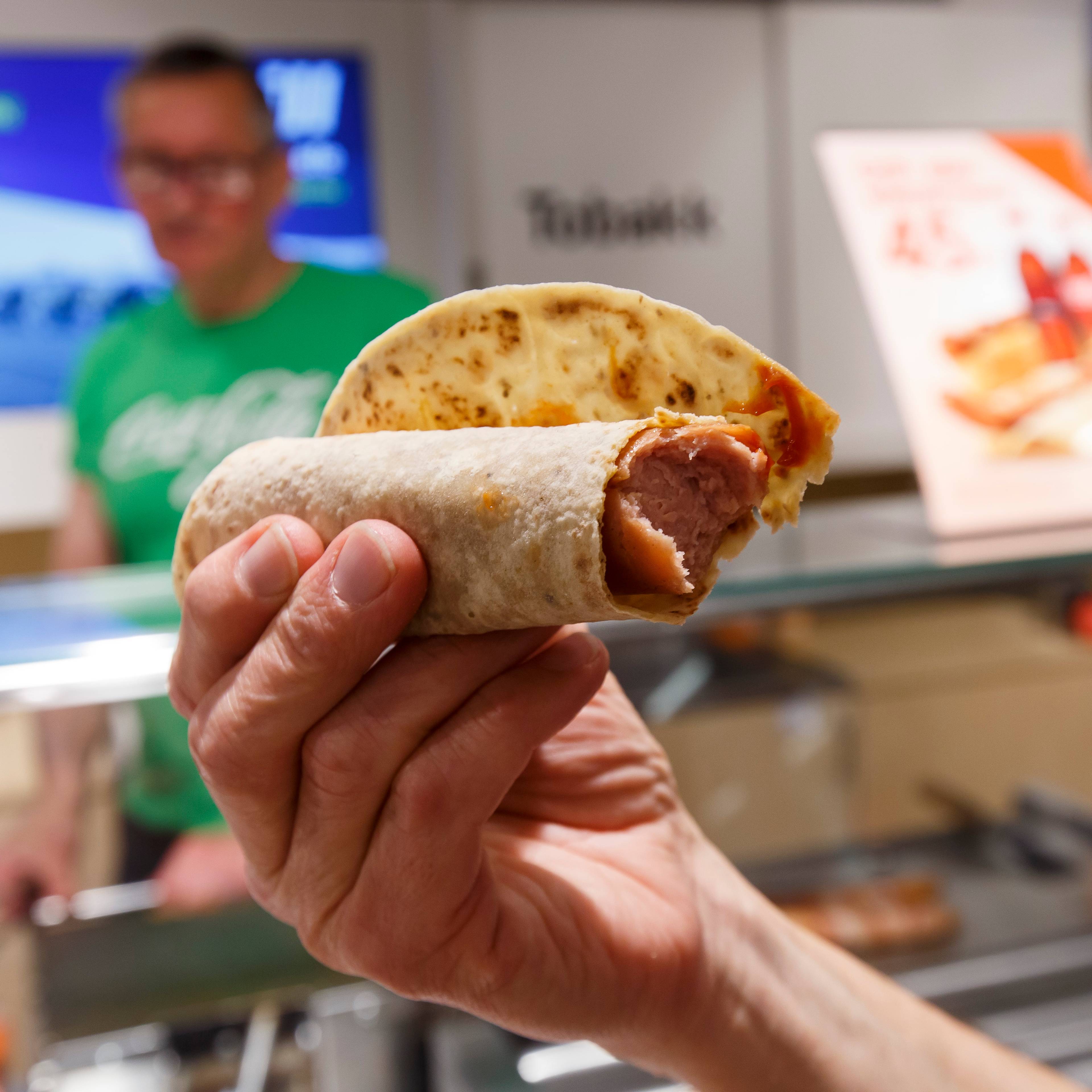 Pølse i lompe