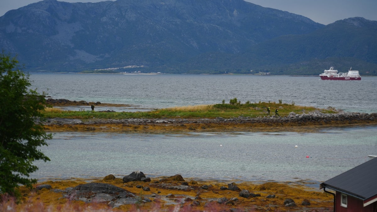 NRK: Stort søk etter savnet person ved Tjeldøya i Tjeldsund