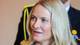 Lise Åserud / NTB Kronprinsesse Mette-Marit har pustehjelp, et nesekateter som tilfører oksygen direkte inn i nesen, på offisielt oppdrag på Slottet