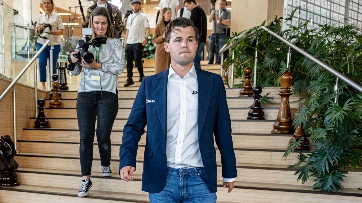 Carlsen fryktar VM-stress – risikerer å sjå finaledagen frå hotellrommet