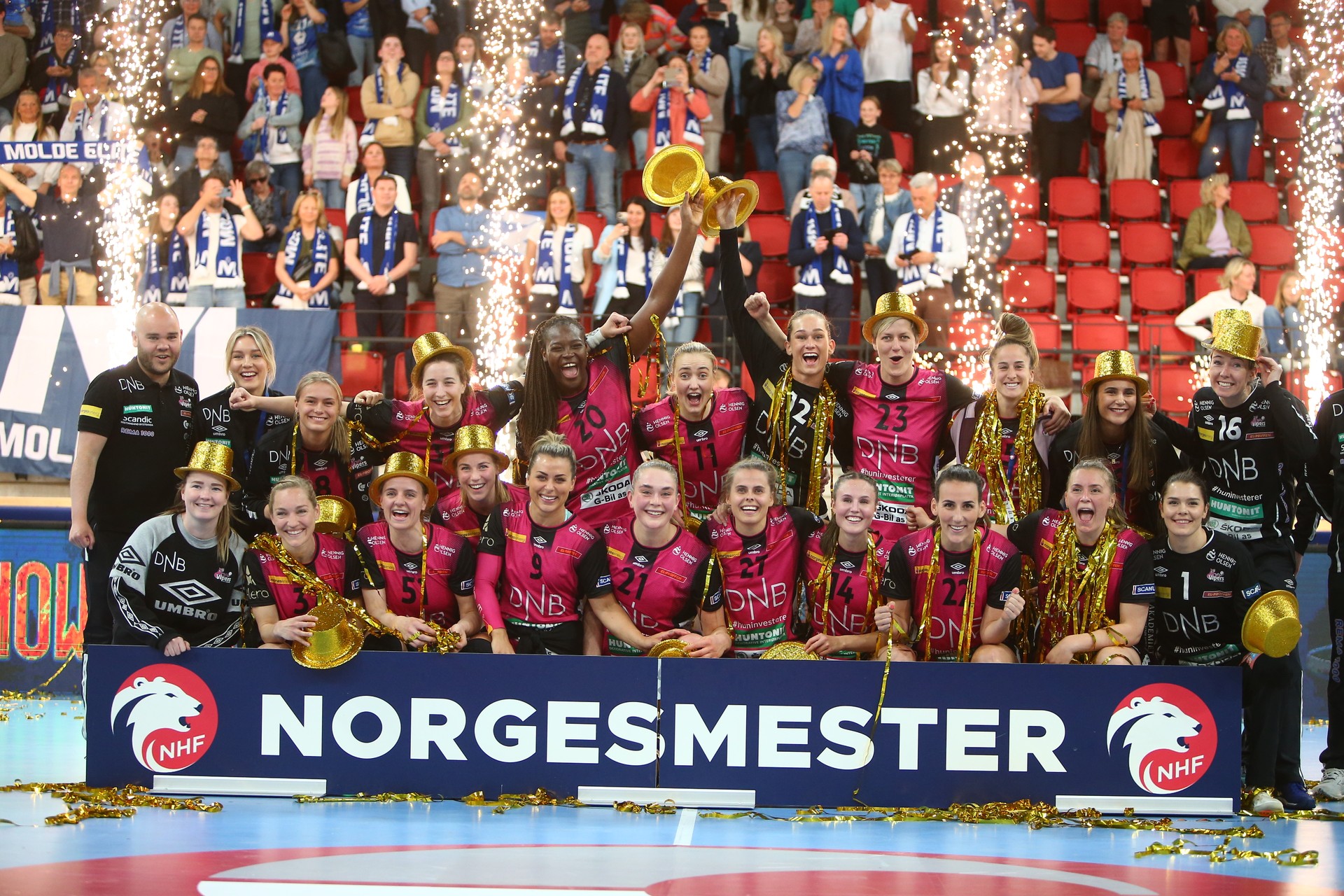 Vipers valsa over Molde i cupfinalen med ny scoringsrekord