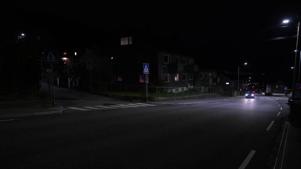 Mindreårige jenter fraktet til sykehus etter elsparkesykkel-ulykke