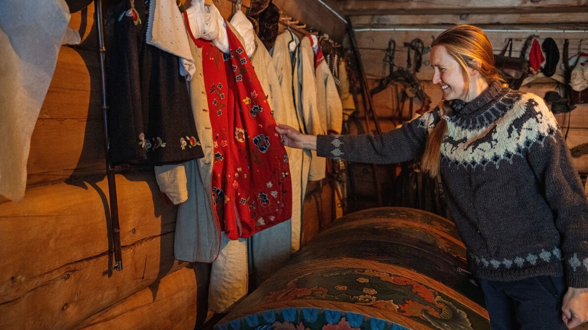 Loftet til Hilde er fylt med verdas kulturarv: – Eit stort ansvar