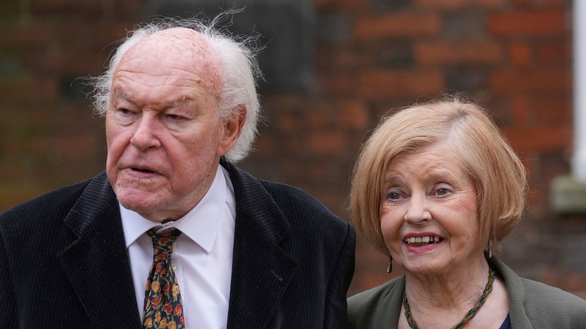 Skuespiller Prunella Scales er død