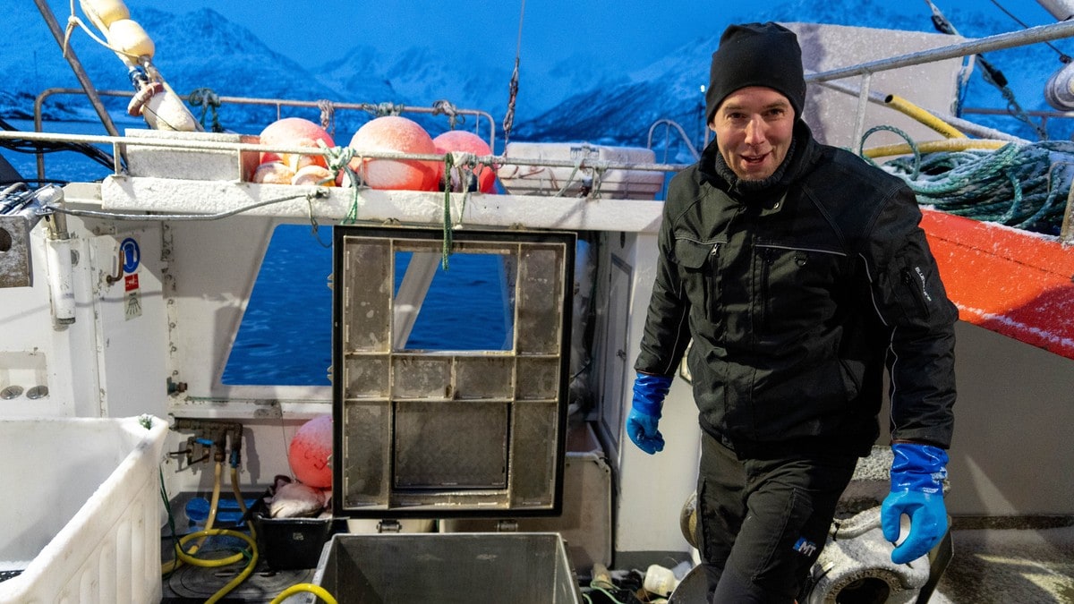 Mikael er tryggere med buksene på