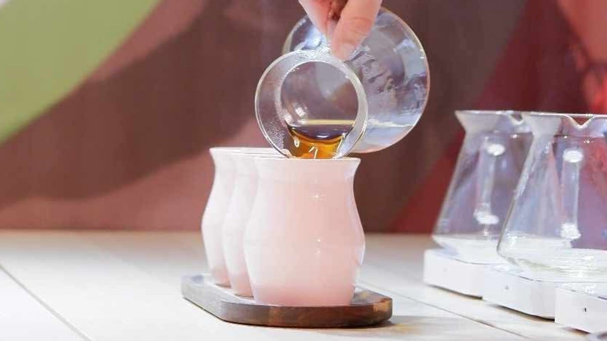 Kaffeekspert: Koppens form og farge påvirker smaken