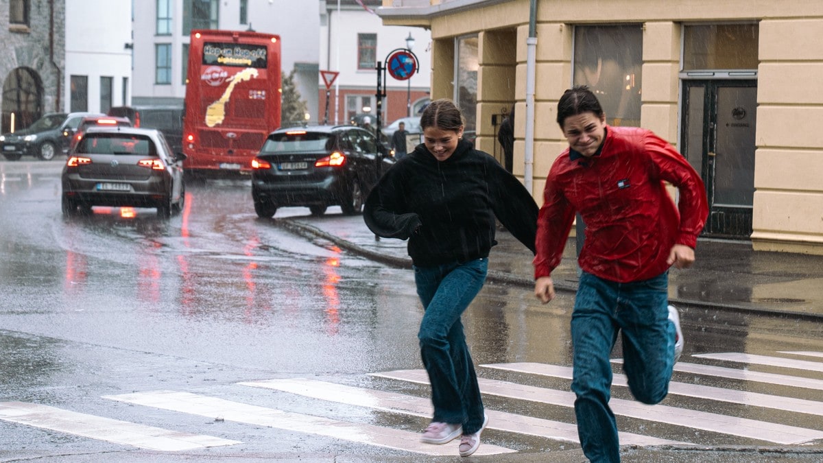 NRK nyheter: «Lille Floris» treffer Møre og Romsdal med farevarsel