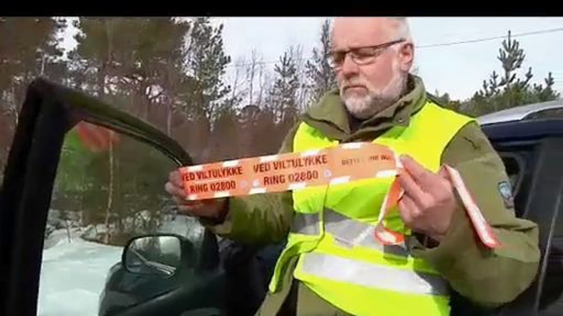 Viltband for merking av påkjørsel av vilt – NRK