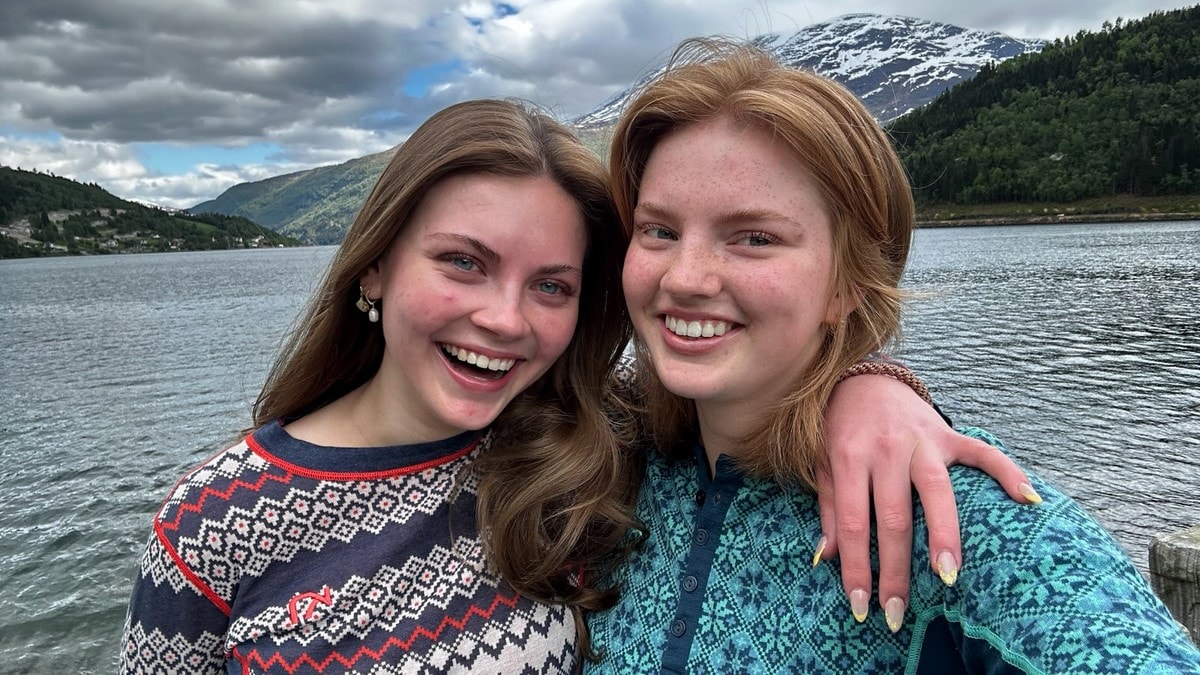 Mathilde og Therese (19) vart redda ned frå Skålabu: – Ikkje ver redd for å snu