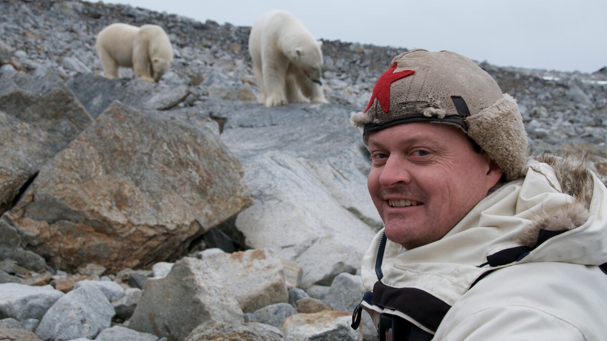 – Blir slutt på filming av isbjørn på Svalbard
