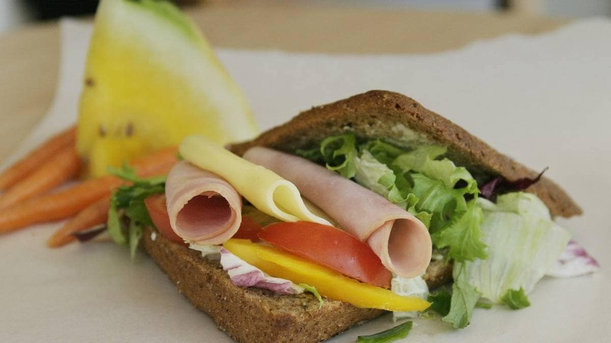 Gratis skolemat i Iveland