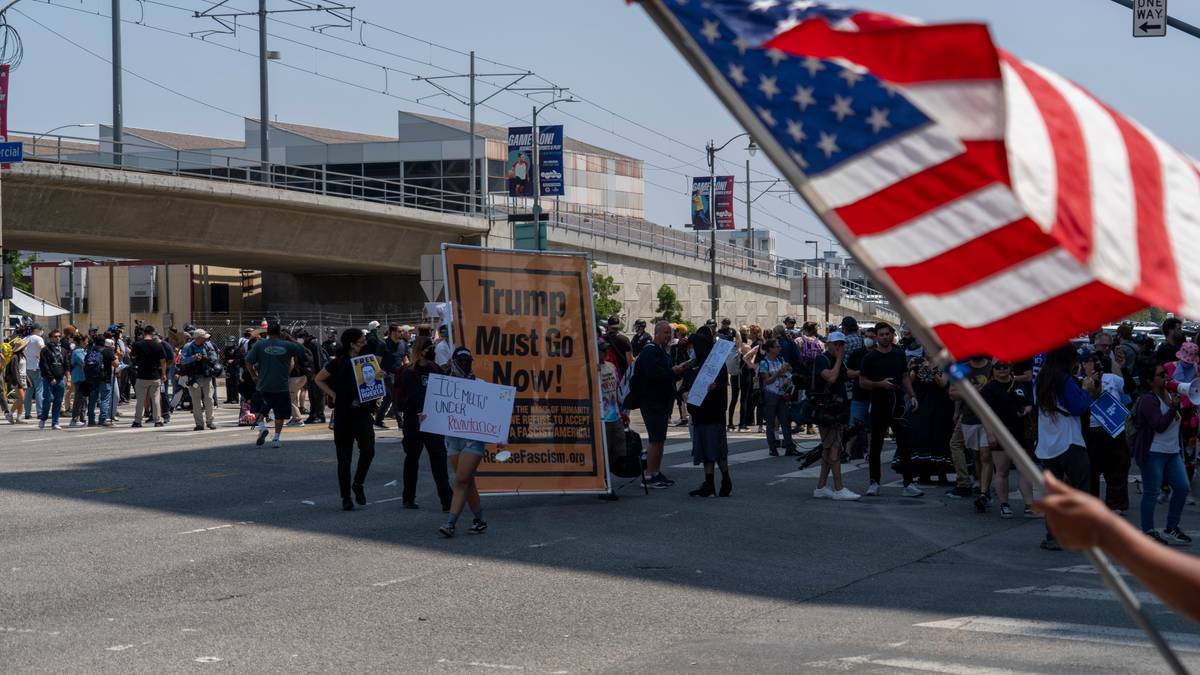 Innfører portforbud i Los Angeles