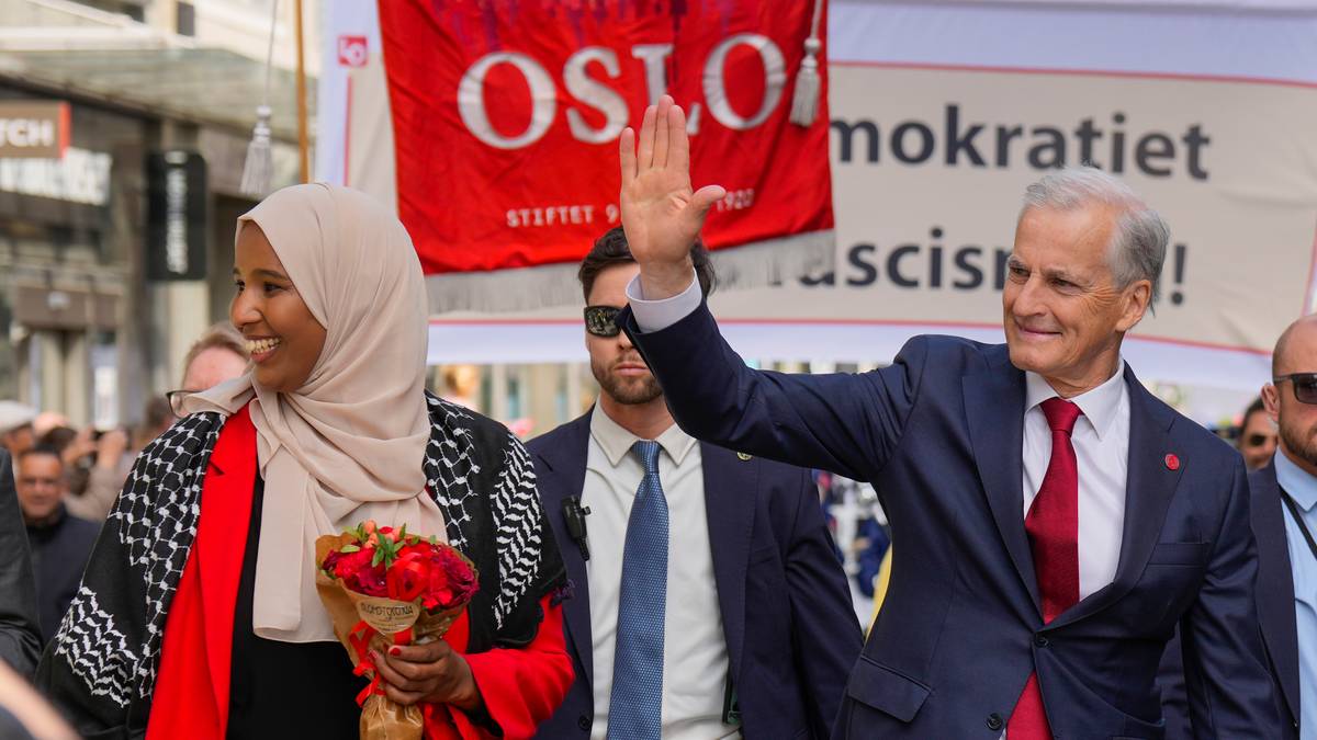 Støre sendte hilsen til SV-topp: Uakseptabel hets