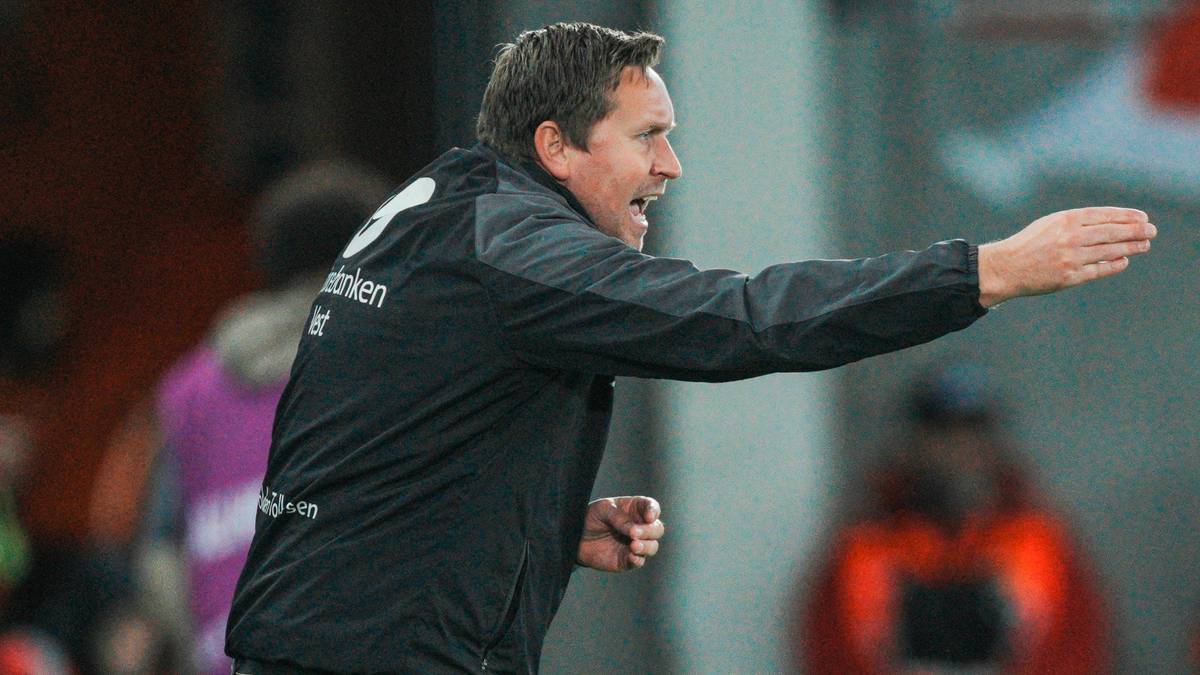 Stabæk snappet hovedtrener fra Jerv