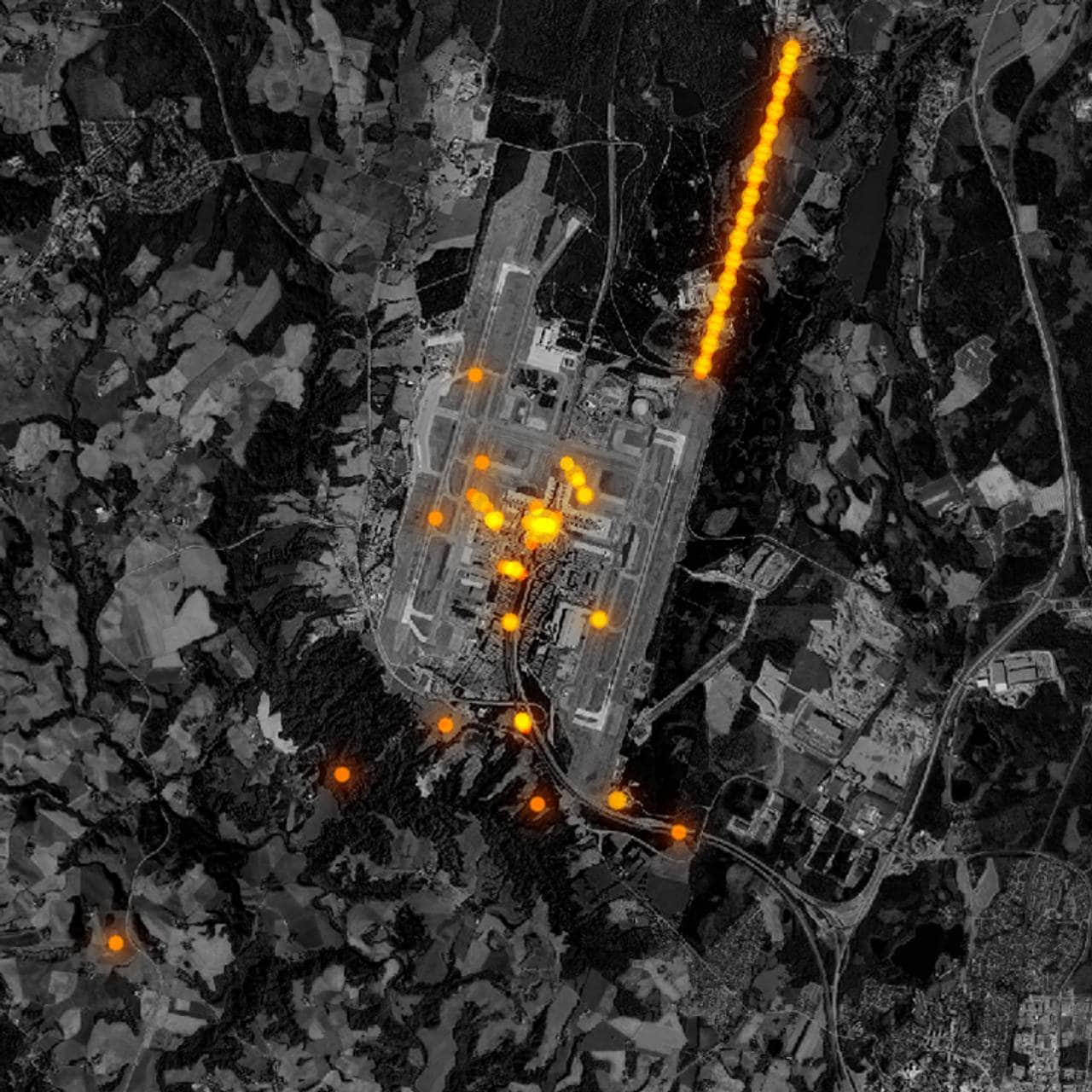 Flyfoto som viser mobilposisjoneringer i området rundt Gardermoen