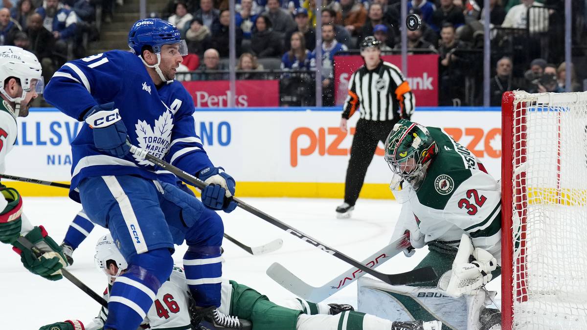 Foligno med hat trick da Minnesota slo Toronto