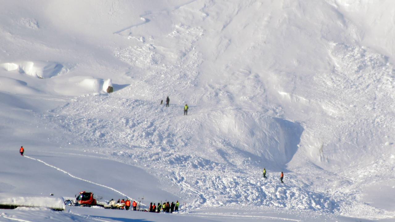 Snøskred i Eikedalen 2011