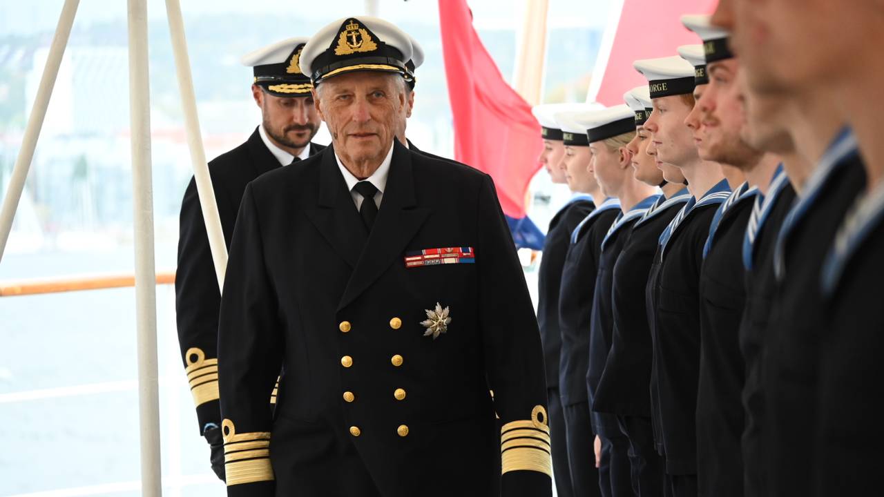 Kong Harald debarkerer Kongeskipet torsdag 24. september 2020
