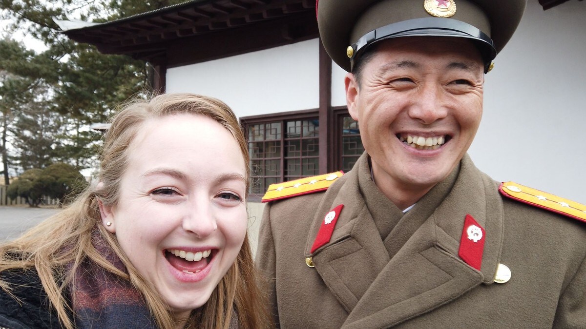 Britiske Zoe er TikTok-guide til Nord-Korea: – Eg seier alltid det er tryggare enn Liverpool