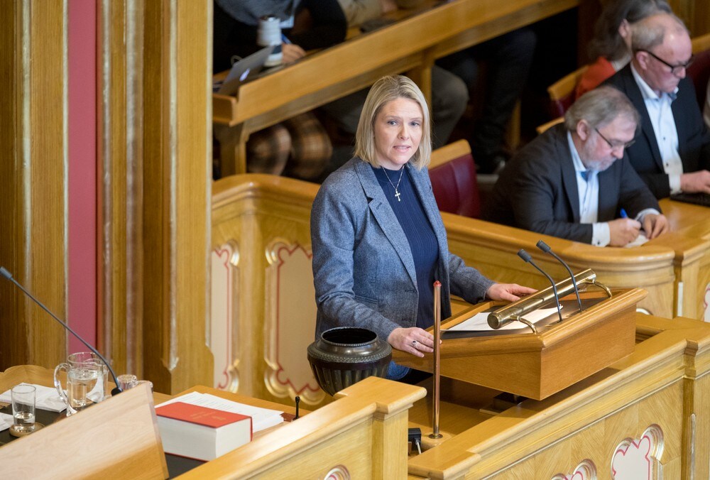 Dette skjer når Stortinget skal votere over mistillitsforslaget mot Sylvi Listhaug
