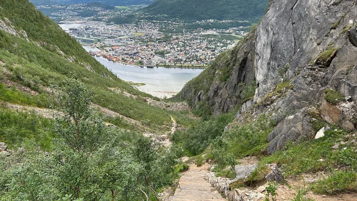 Redningsaksjon i Helgelandstrappa