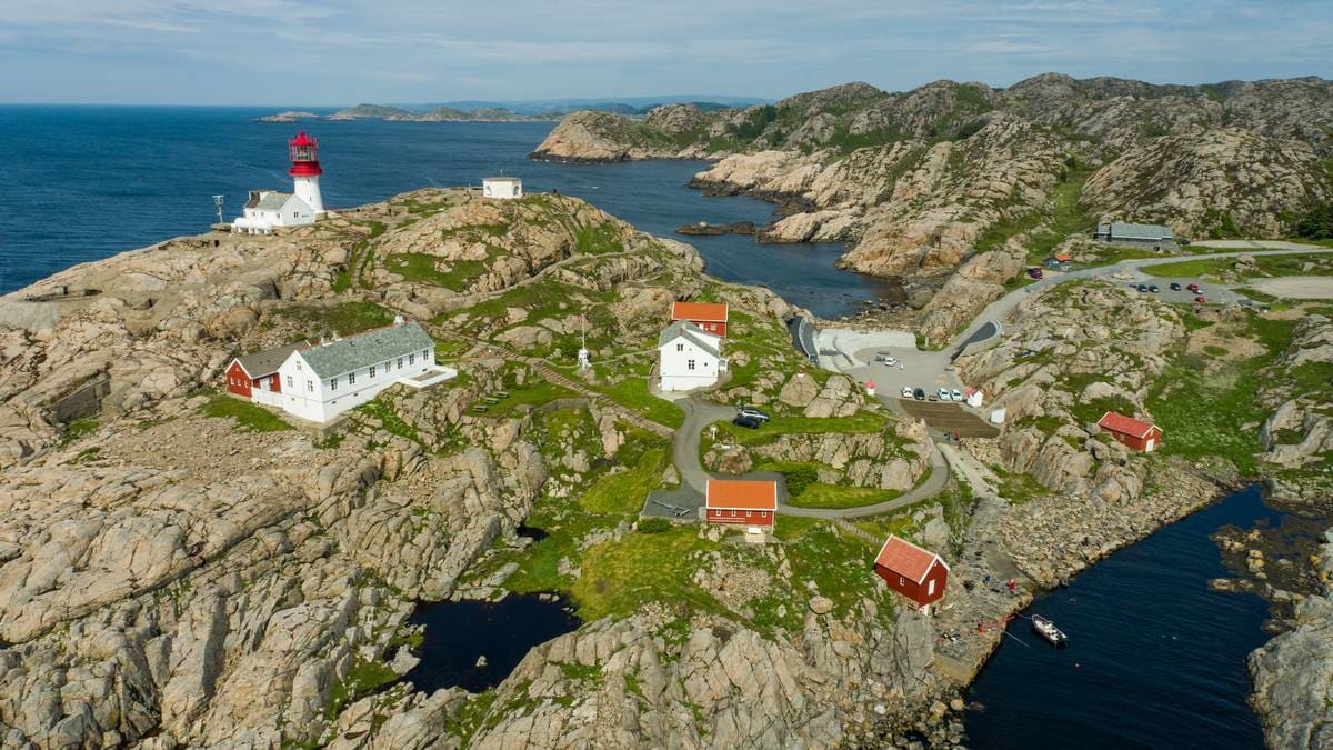 Advarer mot å besøke Lindesnes fyr