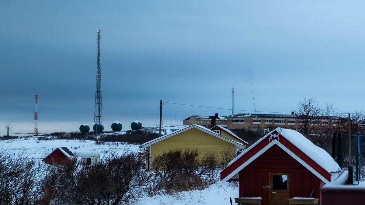 Øyenvitner mener drone var over topphemmelig norsk lyttestasjon