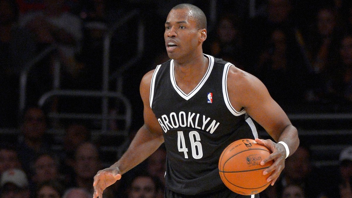 Den første åpne homofile NBA-spilleren er død