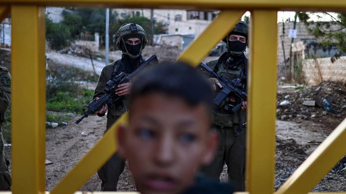 14 land fordømer Israel for utviding av busettingar