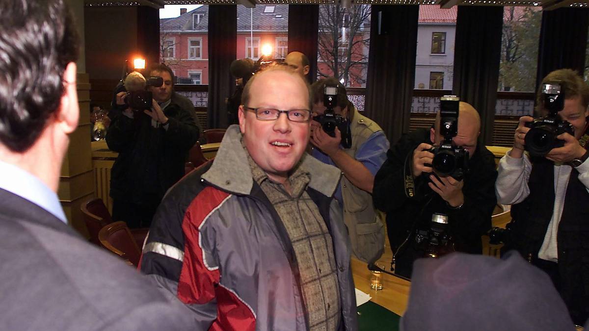 Tom Ketil Krogstad siktet for hallikvirksomhet NRK Trøndelag Lokale