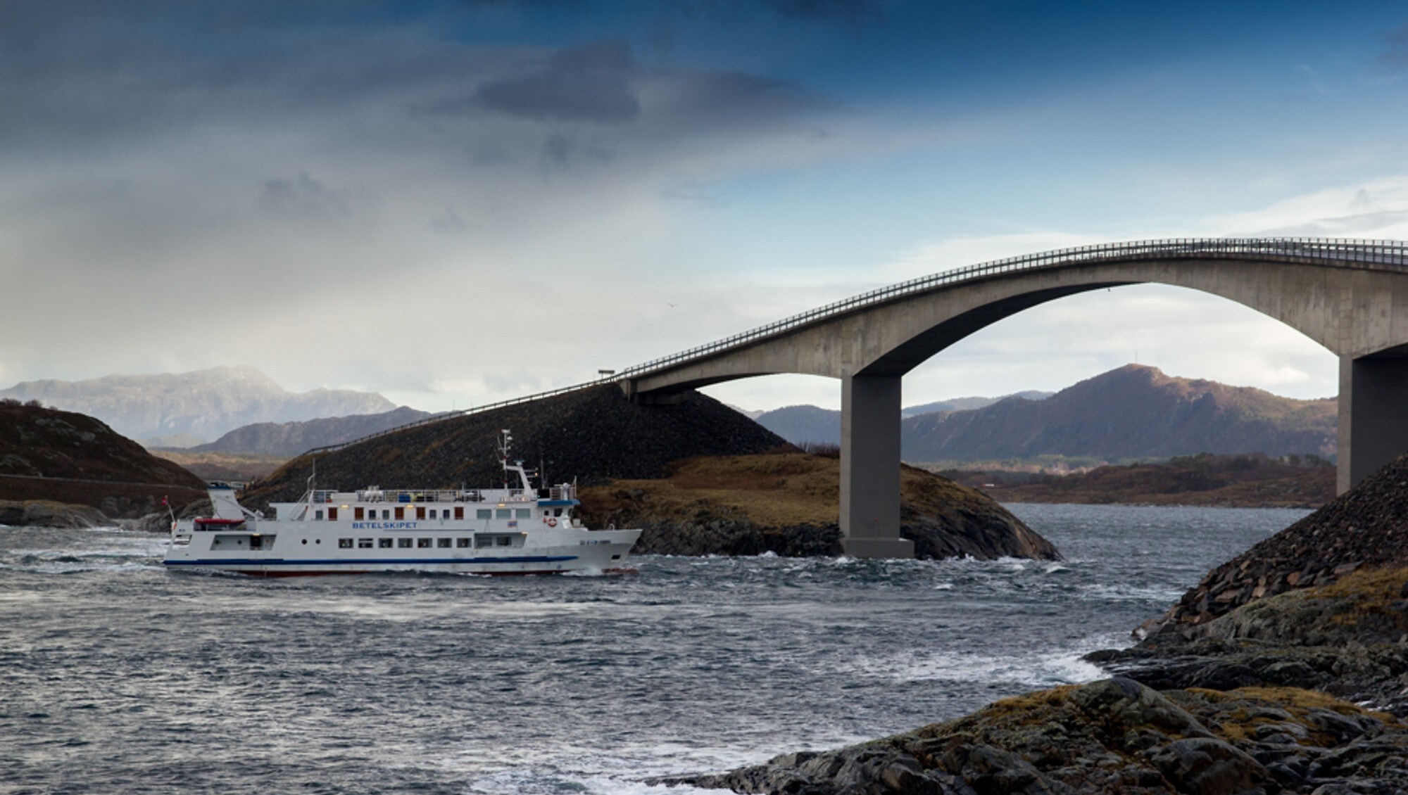 Hva Heter Norges Største øy