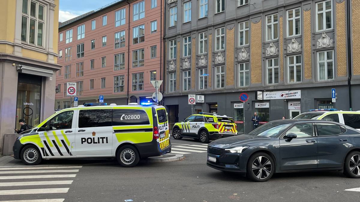 Politiets bombegruppe rykker etter funn av mistenkelig gjenstand i Oslo