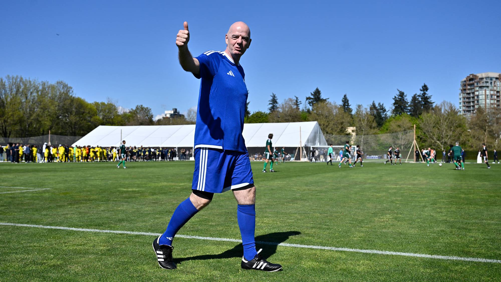 Infantino på banen