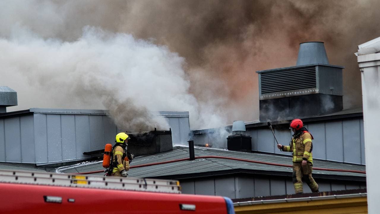 Kraftig brann på Våler ungdomsskole.