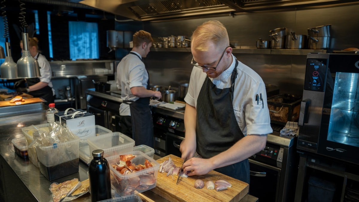 Kortere ventelister hos stjernerestaurantene – nå kuttes prisen