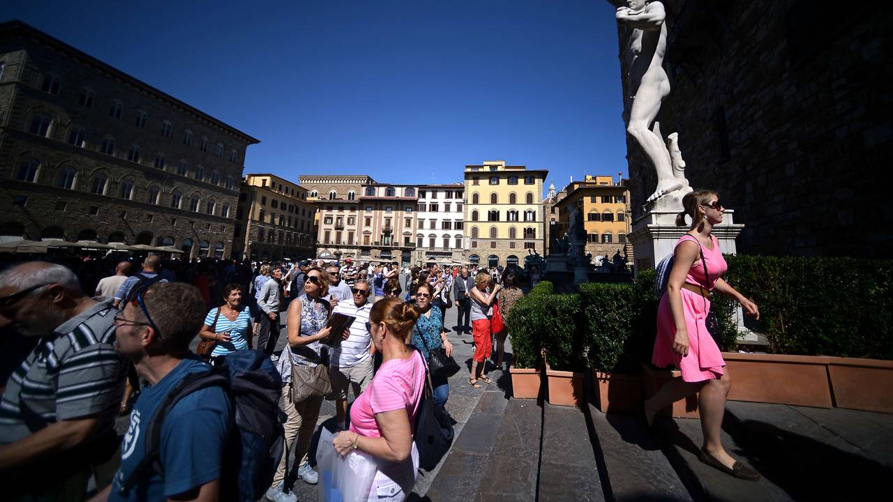 Florence's Piazza della Signoria by Palazzo Vecchio. Før