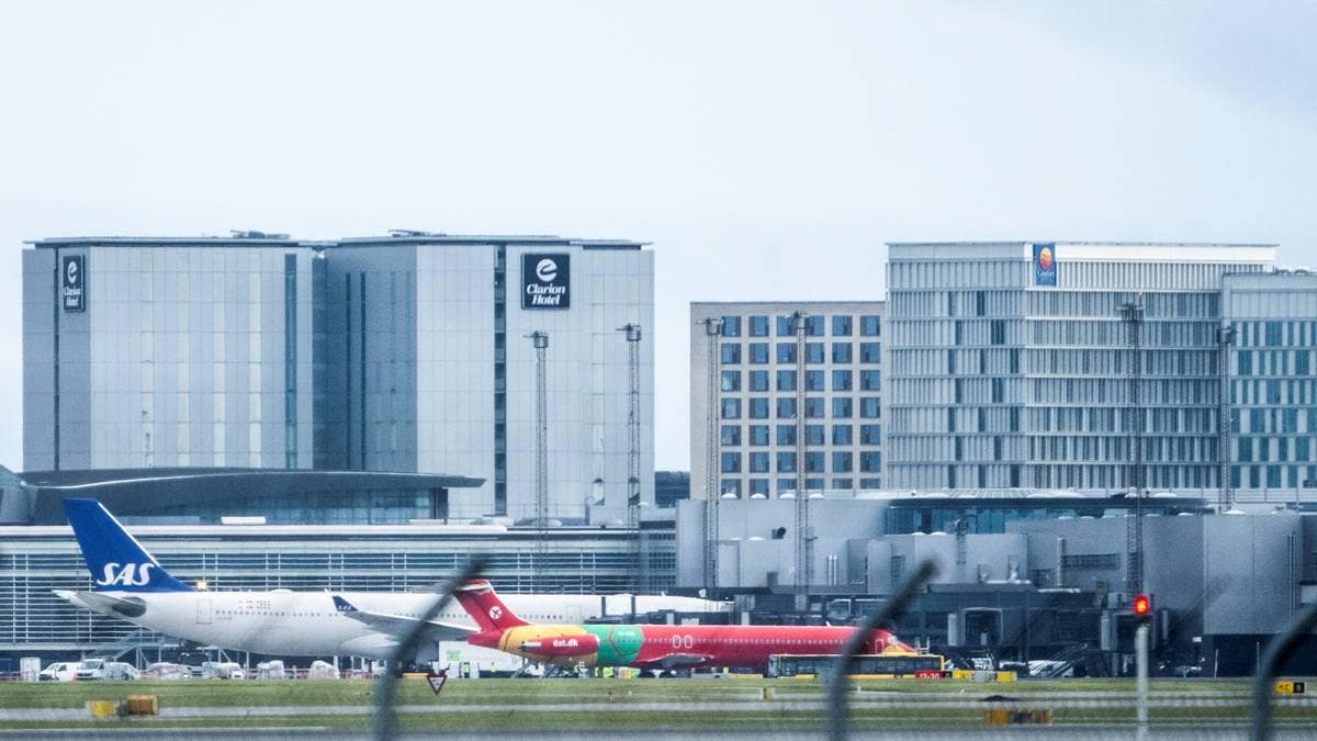 Stor politiaksjon på Kastrup flyplass i København –Luftrommet var stengt