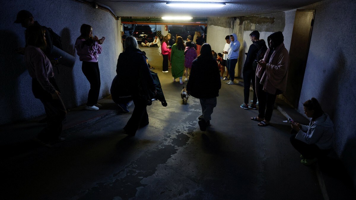 Massivt russisk angrep mot Kyiv i natt