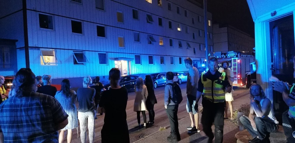 Brann i boligblokk i Kristiansand