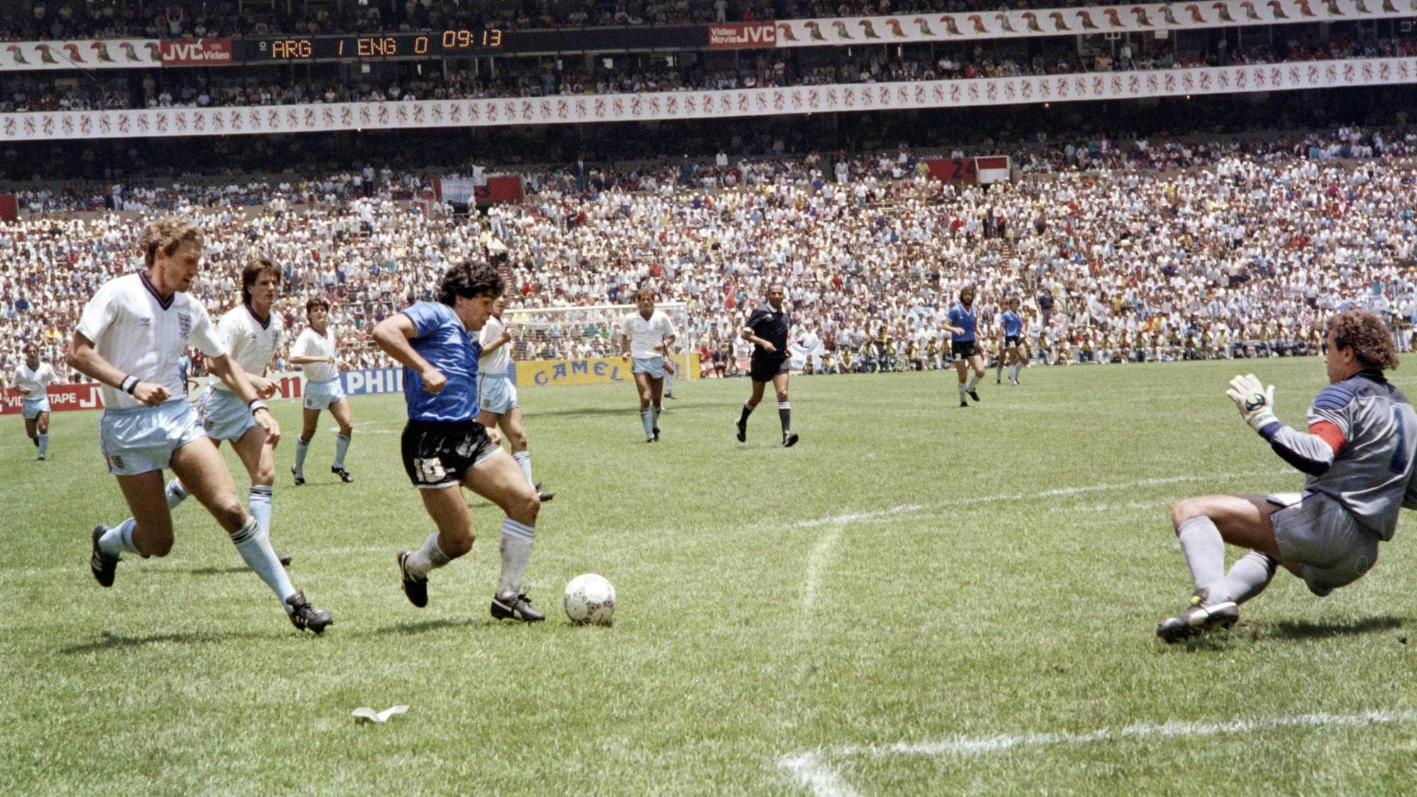 Maradona og Shilton