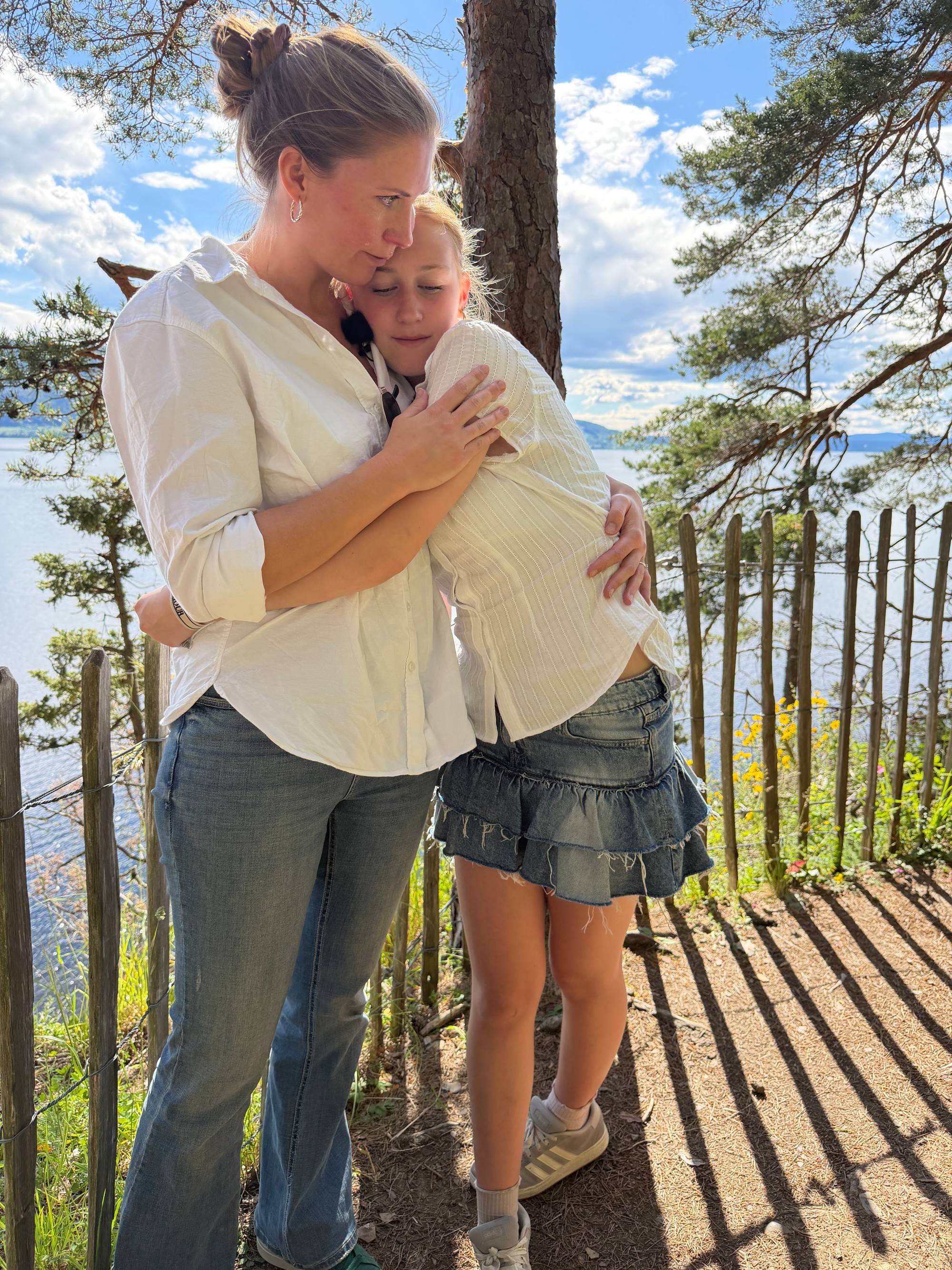 på stedet regitze gjemte seg på utøya 22.07.11